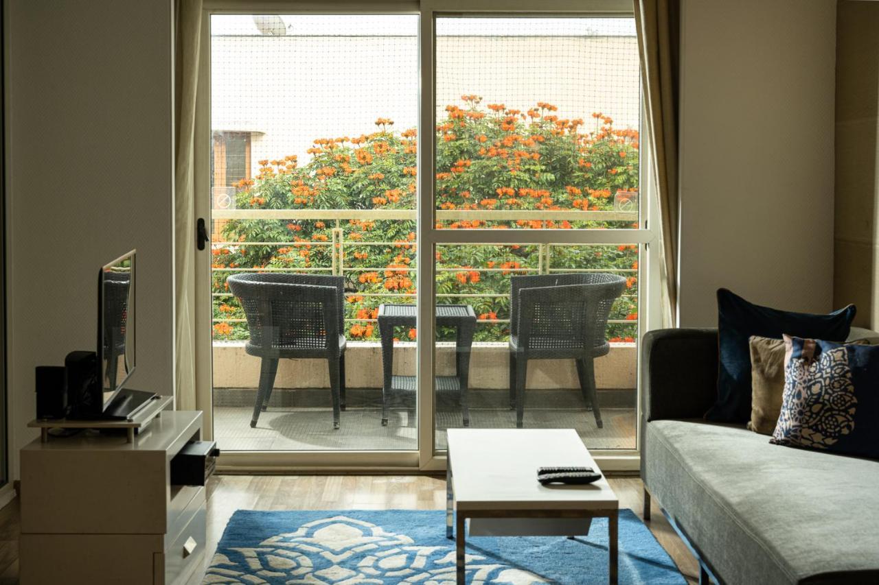 Grand Mercure Bangalore - An Accor Brand Ngoại thất bức ảnh
