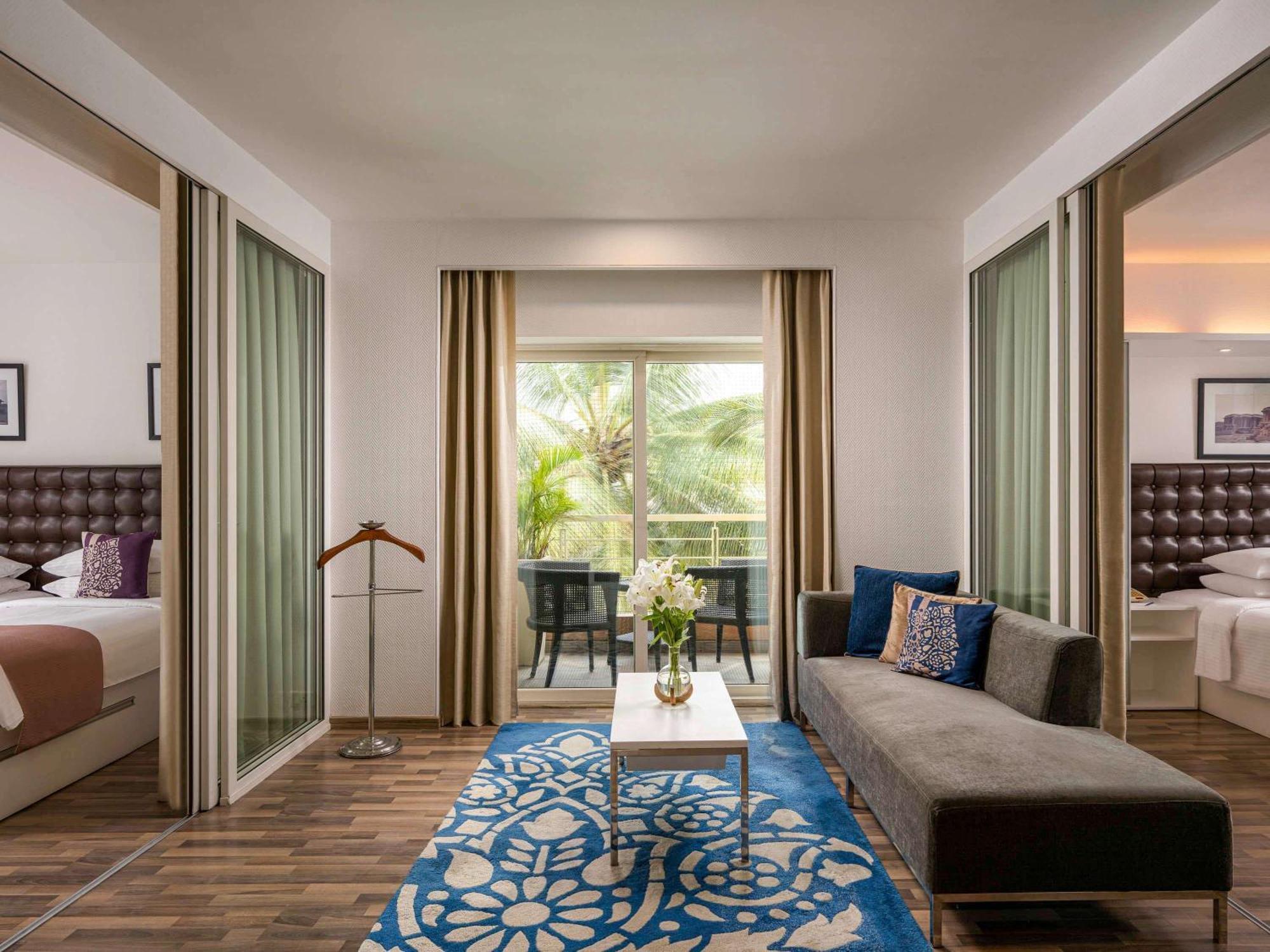 Grand Mercure Bangalore - An Accor Brand Ngoại thất bức ảnh