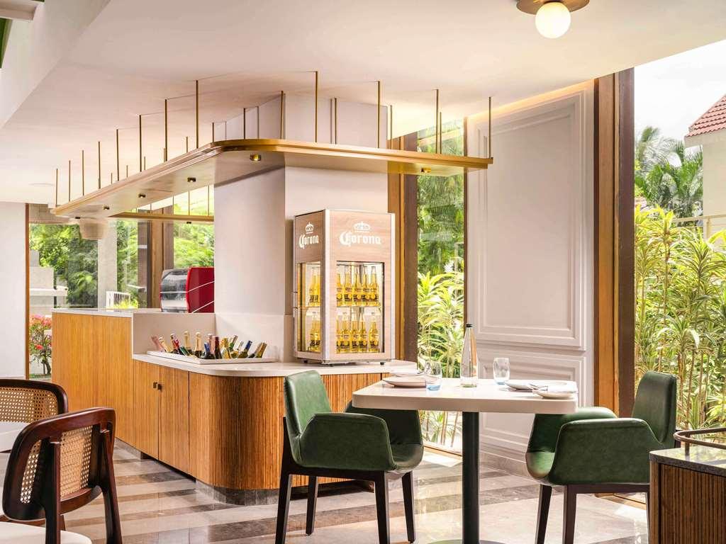 Grand Mercure Bangalore - An Accor Brand Ngoại thất bức ảnh